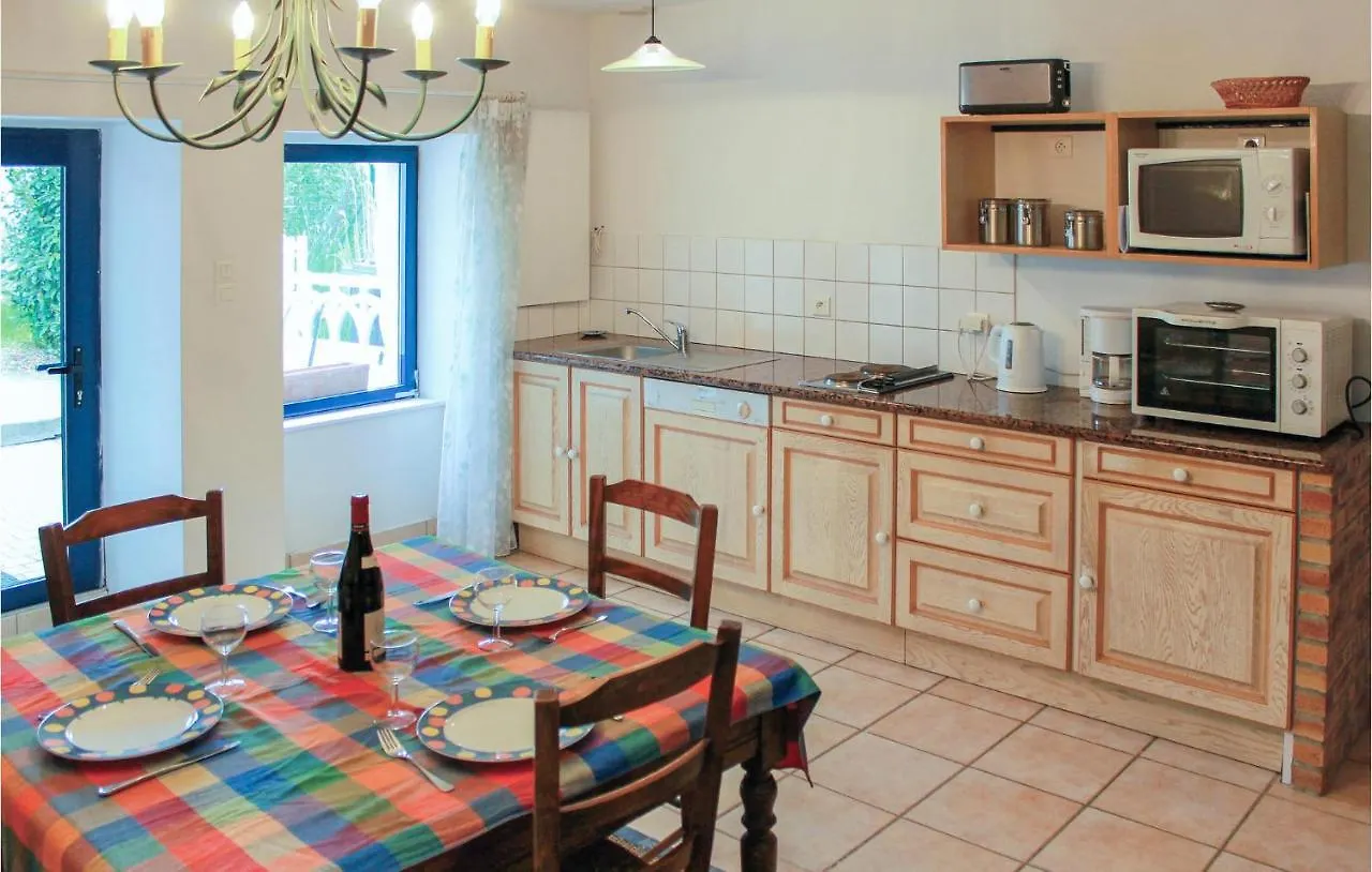 Séné Lovely Home In Cadouarn With Wifi צרפת