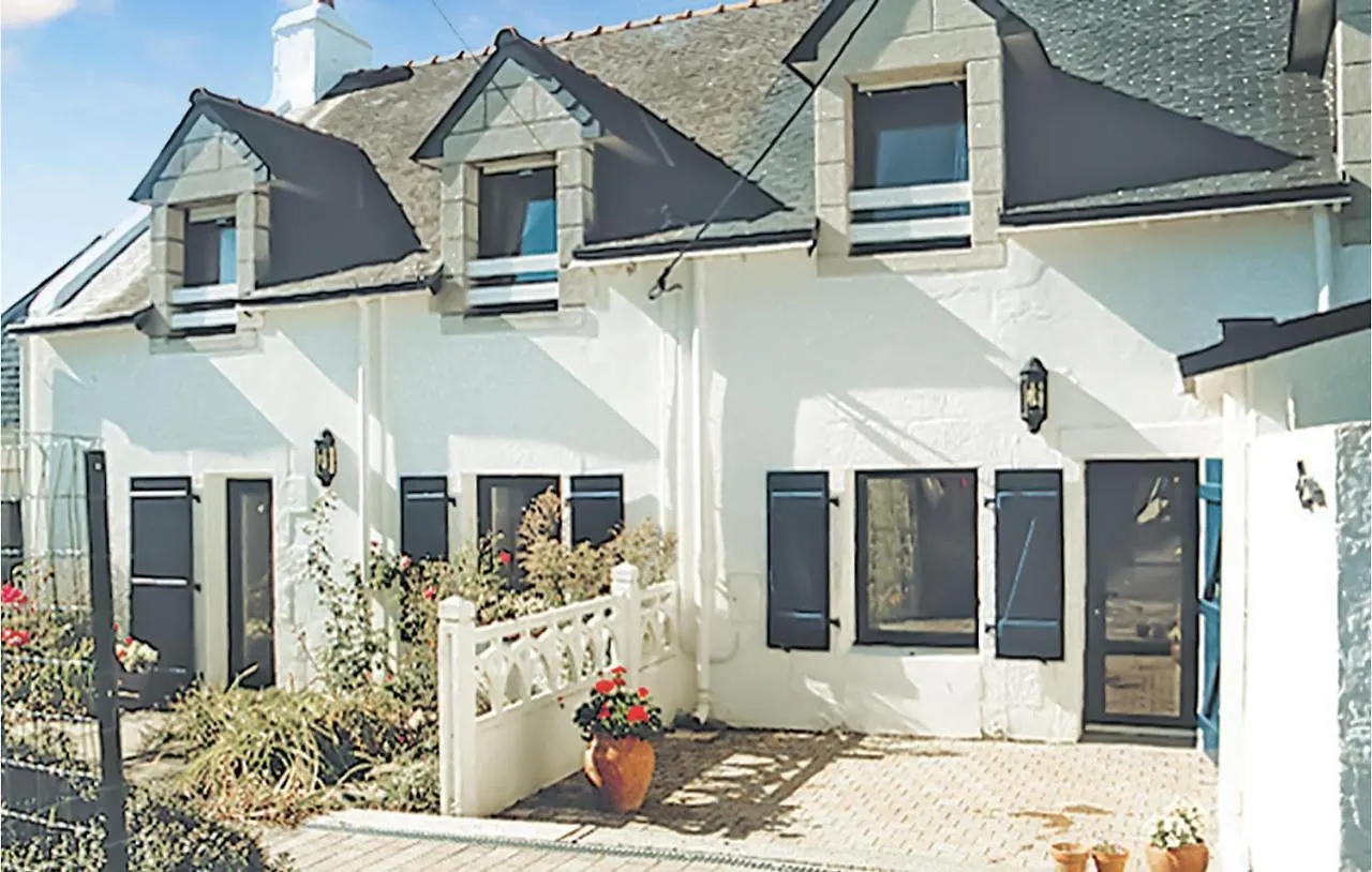 Séné Lovely Home In Cadouarn With Wifi